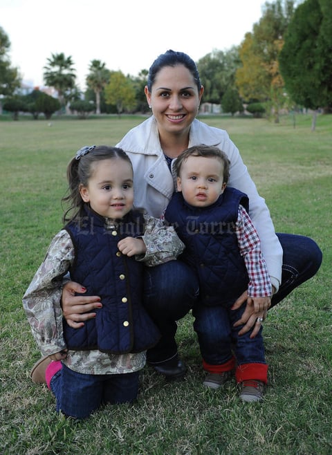 Judy con sus hijos, Marieta y Jorge