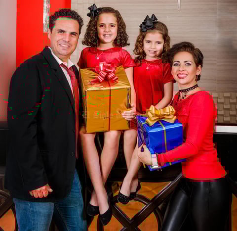 Leopoldo, Roberta, María Roberta y María Isabela 8
