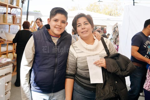 27122016 Ricardo y Mónica.