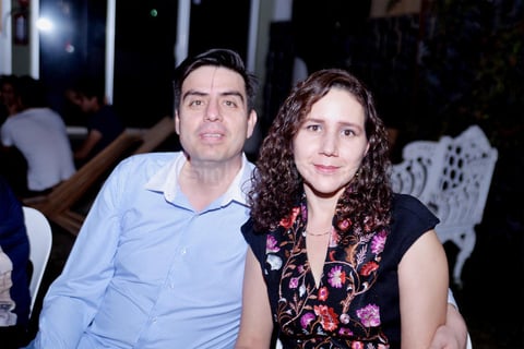 29122016 Omar y Silvia.