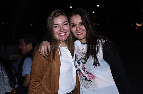 30122016 Bety y Sandy.
