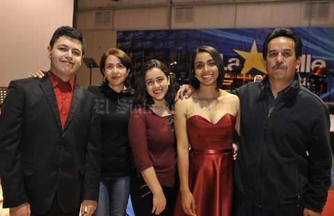 02012017 Jaime, Melissa, Ilse, Amalia y Fernando.