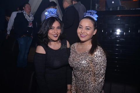Paola y Violeta