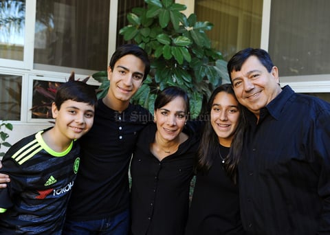 Martín e Ivette con sus hijos, Martín, Bárbara y Alejandro