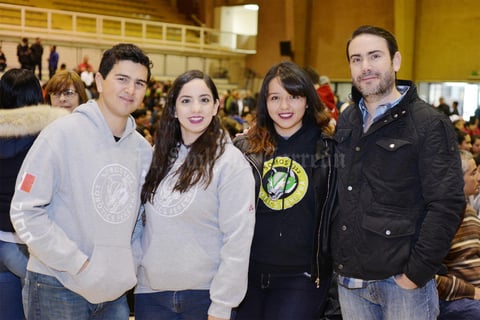 08012017 Arturo, Andrea, Alejandra y Mauricio.