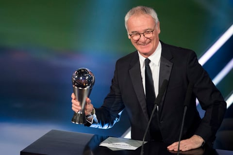 Claudio Ranieri ganó el premio a Mejor Entrenador.