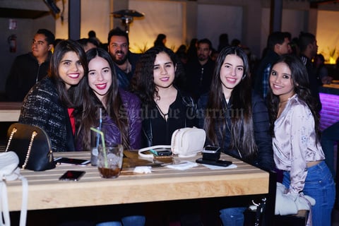 11012017 Paola, Sofía, Laura, Salma y Pamela.