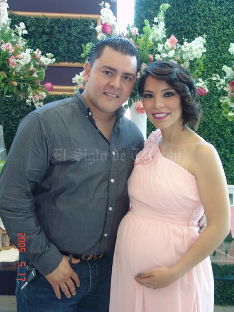 11012017 SERáN PAPáS.  Guillermo y Norma Serna.