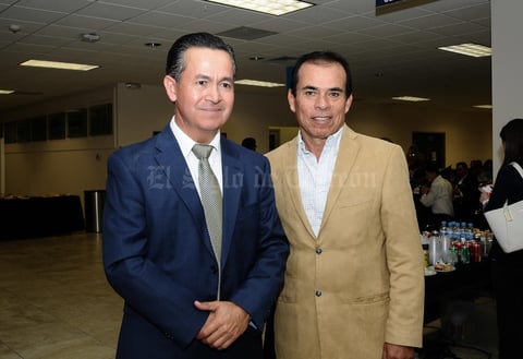 12012017 EN RECIENTE EVENTO.  Bernardo Murillo y Teodoro Ríos.