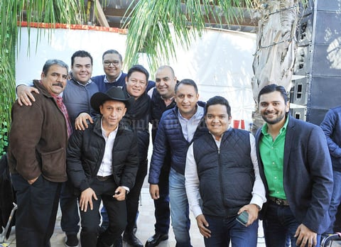 12012017 Miguel Ángel, Alejandro, Jordy, Orlando, José, Miguel Ángel, Saúl, Efraín y Andrés.
