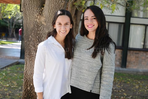 15012017 Maricarmen y Gisela.