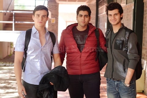 15012017 Nicolás, Ramzi y Amir.
