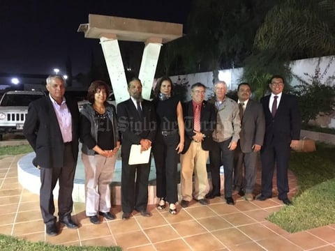 15012017 Armando López, Ilda Fernández, Fernando Zataraín, Carmen Luna, Eduardo Luna, Enrique Vázquez, Juan L. Morales y David Aguilera.