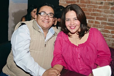 15012017 EN PAREJA.  Roberto e Ivethe.
