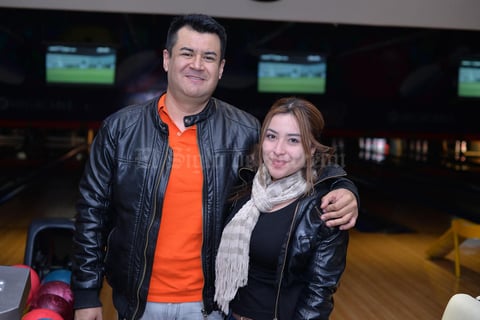 15012017 MOMENTOS DE DIVERSIóN.  Carlos y Fany.