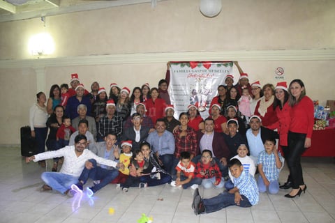 16012017 DIVERTIDO FESTEJO.  La Familia Gaspar Medellín en compañía de sus seres queridos, provenientes de Jalisco, Puebla, Ciudad Juárez, Saltillo, Torreón y San Pedro.