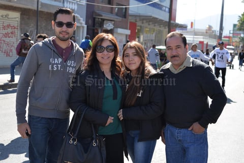 16012017 GRATOS MOMENTOS.  Felipe, Mary, Paola y Felipe.