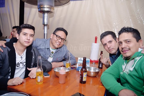 22012017 Misael, Anaid, Jorge, Zoé y Ana.