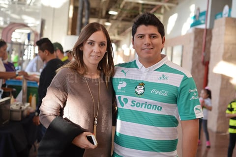 24012017 Mariana y Diego Armando.