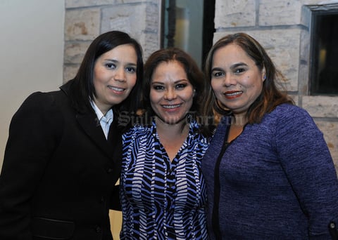 26012017 TOMA DE PROTESTA.  Graciela,Francis y Norma.