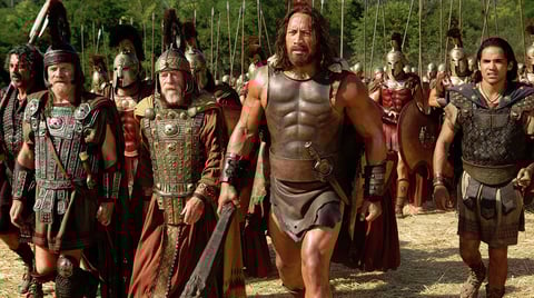 El actor participó en Hércules (2014), protagonizada por Dwayne “The Rock” Johnson.