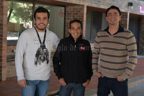 30012017 EN LA IBERO.  Juan, Juan y Beto.