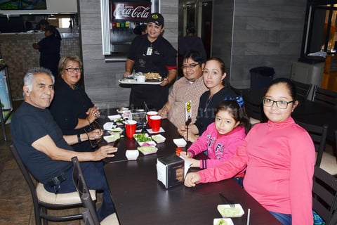 29012017 En familia.