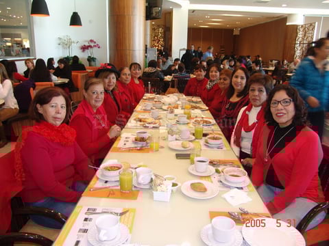 30012017 Mary, Angélica, Oty, Anita, Velia, Gloria, Mirna, Chayito, Betty, Juanita y Magda.
