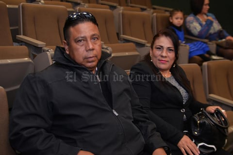 30012017 EN PAREJA.  Javier y Concepción.