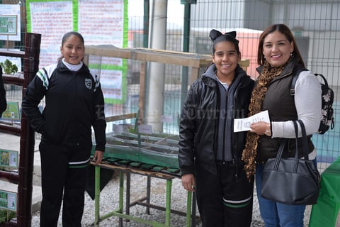 31012017 Familia Agüero Delgado.