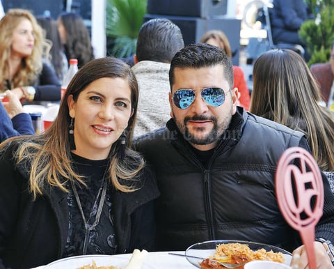 31012017 EN FESTEJO.  Marcela y Alejandro.