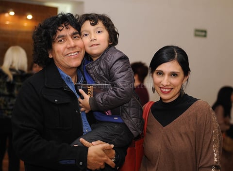 Raul Jáquez, Silvestre y Adriana Vargas