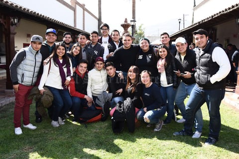 04022017 Alumnos de La Salle.
