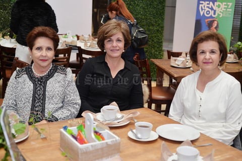06022017 Laurencia, Rocío y Tere.