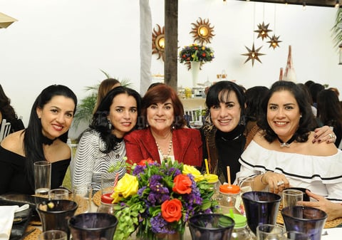 14022017 Lorena, Mónica, Gabriela, Gaby y Angelina.