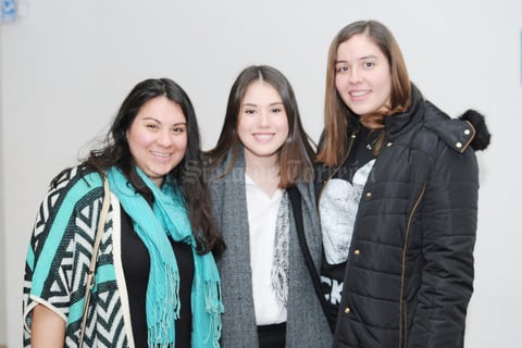 16022017 FELICES.  Alejandra, Jessica y Margarita.
