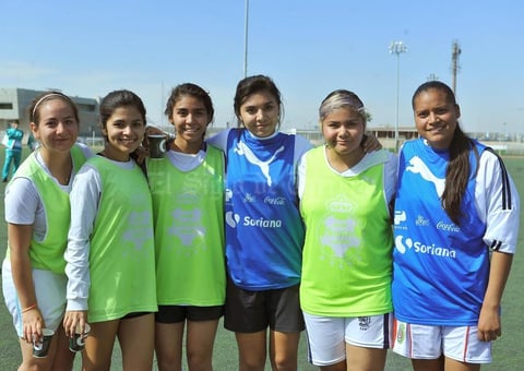 17022017 Xóchitl, Yolanda, Ana, Sofía, Dulce y Judas.