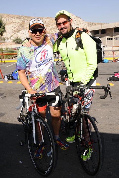 20022017 PARTICIPAN EN TRIATLóN.  Israel y Memo.
