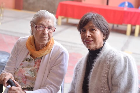 21022017 María de los Ángeles y Martha.