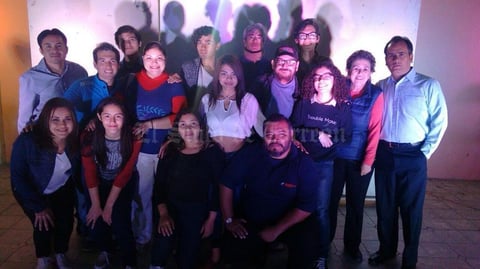 21022017 presentan puesta en escena