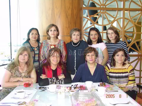 22022017 ENTRE AMIGAS.  Tere, Agus, Sary, Lety, Lupita, Maye, Marce, Doris y Carmina.