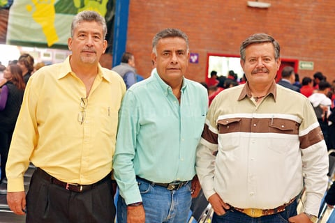 26022017 EN RECIENTE EVENTO.  Jaime, Manolo y Raymundo.