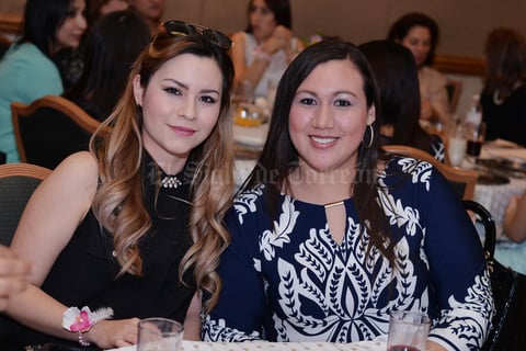 28022017 Lucero y Marisol.