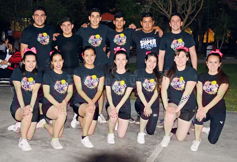 28022017 Equipo de porristas de la ULSA.