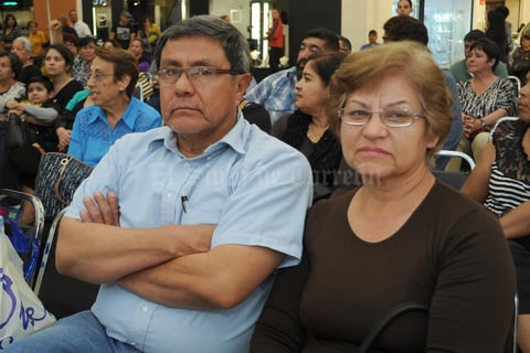 03032017 Emiliano y María Esther.