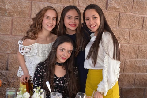 Daniela, Josely, Andrea y Ana Paula