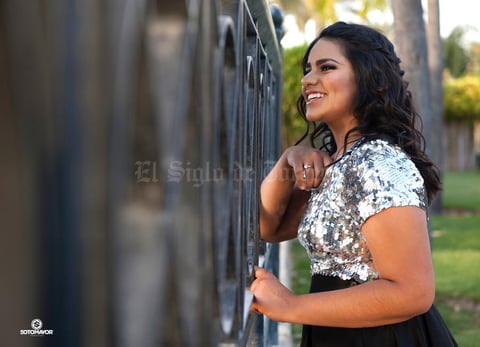 05032017 Srita. Jessica Pérez celebrando sus XV años de edad. - Erick Sotomayor Fotografía