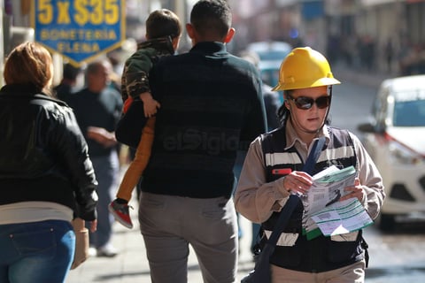 Los hombres en Durango ganan en promedio entre 4 y 5 salarios mínimos diarios, mientras la mujer apenas promedia entre uno y dos salarios mínimos por día.