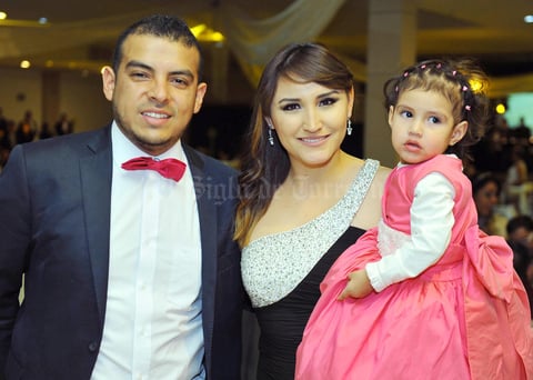 09032017 Vayron, Mónica y Saria.