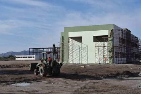 En el ejido La Rosita de San Pedro, se construye el cuartel militar.